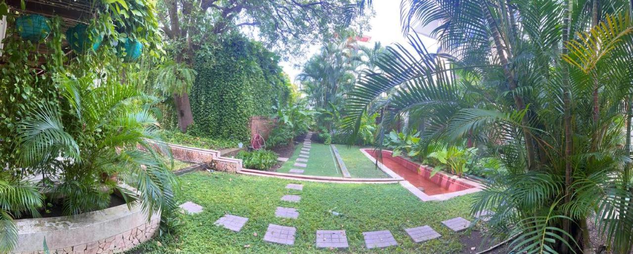 Location & Comfort In The Walled Apartamento *