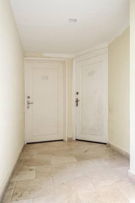 Location & Comfort In The Walled Apartamento *