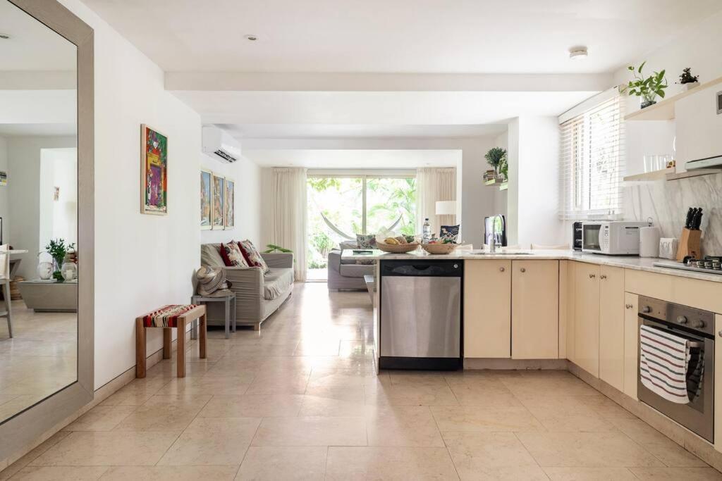 Apartamento Location & Comfort In The Walled Cartagena