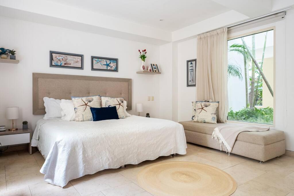 Location & Comfort In The Walled Apartamento *