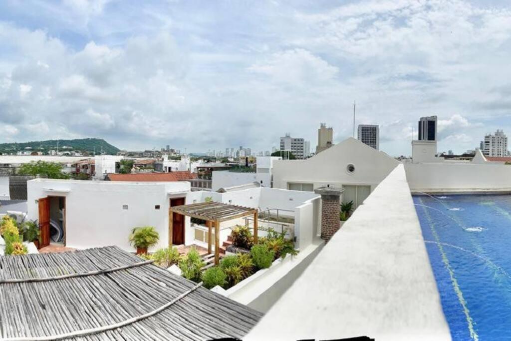 Location & Comfort In The Walled