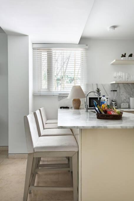 Apartamento Location & Comfort In The Walled Cartagena