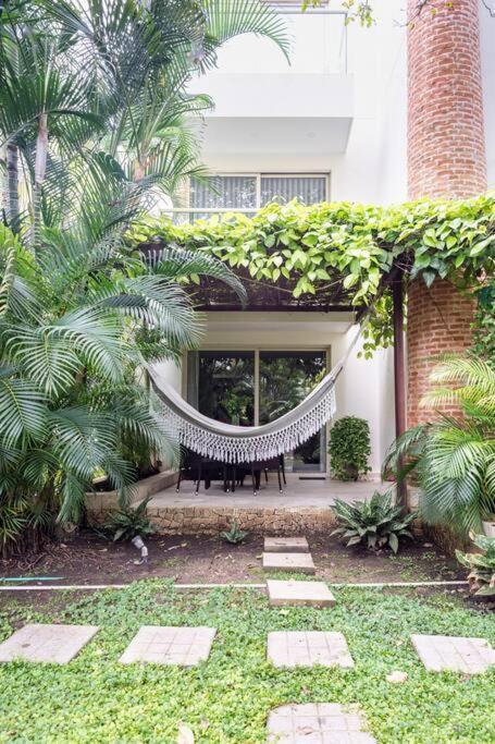 Location & Comfort In The Walled *
